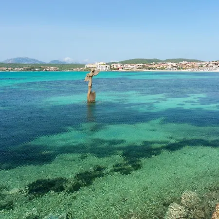 公寓 Prima Spiaggia 阿兰奇湾城